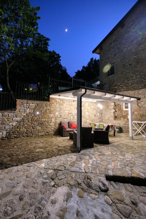 Castello Di Marano Sul Panaro - Room & Breakfast Luaran gambar
